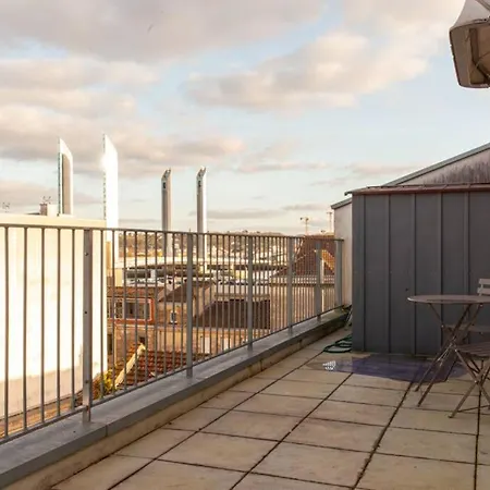Bel Avec Terrasses Et Vue Bordeaux